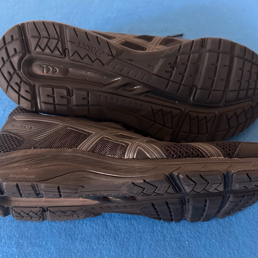 ASICS Men's Black Running Shoes